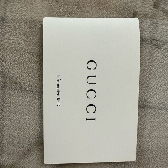 Authentic Gucci wallet - Picture 5 of 7